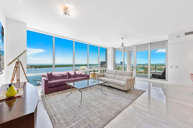 Water Club North Palm Beach Unit 1502 photo 2