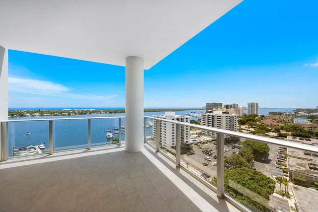 Water Club North Palm Beach Unit 1502 photo 3