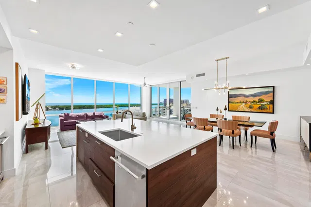 Water Club North Palm Beach Unit 1502 photo 5