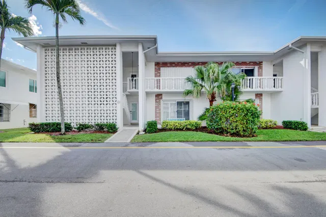 4501 S Ocean Boulevard #D2