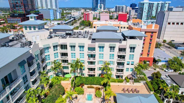 City Palms Unit 604 photo 37