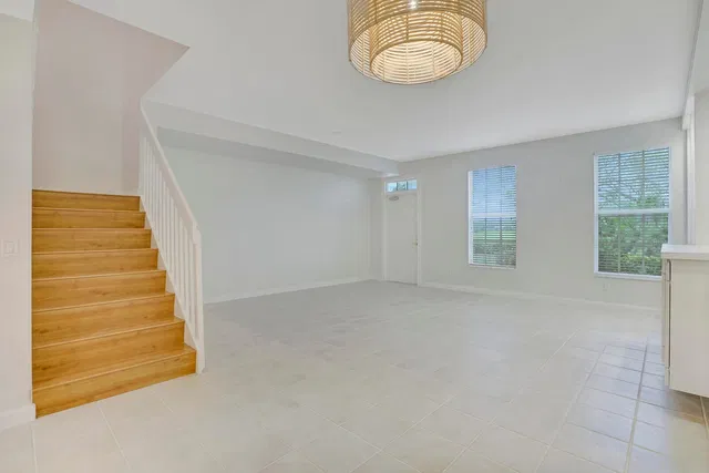 Charleston Court at Abacoa Residence photo 8