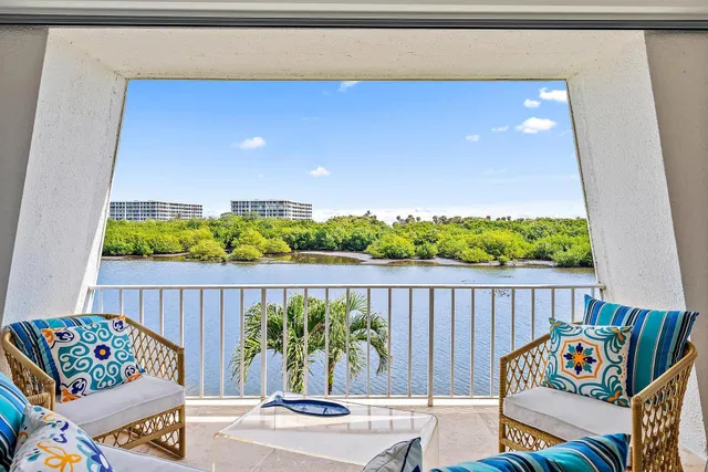 2165 Ibis Isle Road #12