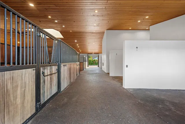  Residence photo 13