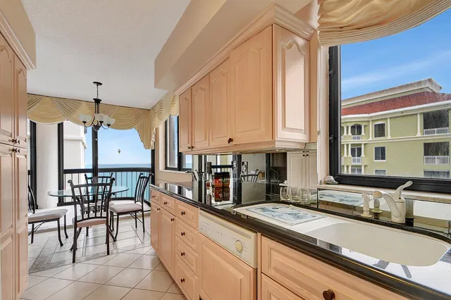 Eastpointe Singer Island Unit 15b photo 7