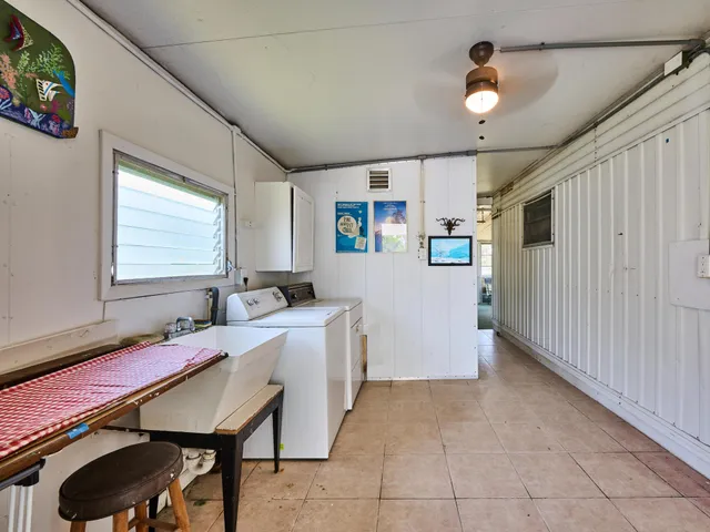 Unit 175 photo 39
