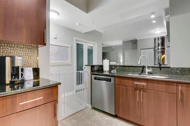 Residences at Midtown Palm Beach Gardens Unit 2106 photo 9