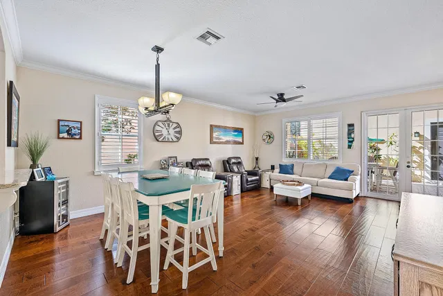 Canterbury Place Residence photo 19