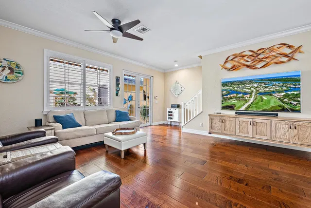 Canterbury Place Residence photo 20