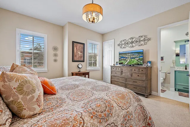 Canterbury Place Residence photo 31