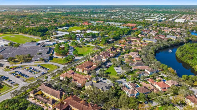 Canterbury Place Residence photo 43
