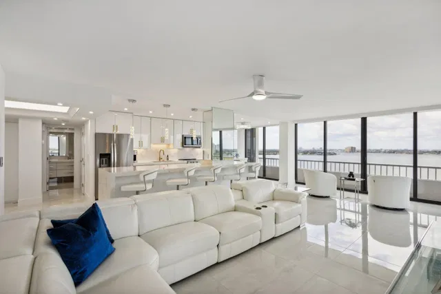 Water Glades Unit 20- D photo 18