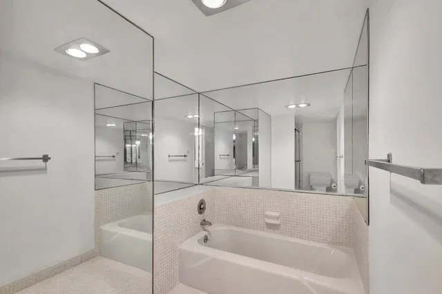 Eastpointe Singer Island Unit 4-E photo 29