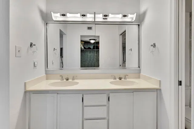 Eastpointe Singer Island Unit 4-E photo 35