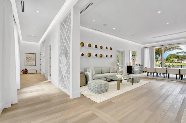 Boca Bath & Tennis Residence photo 4