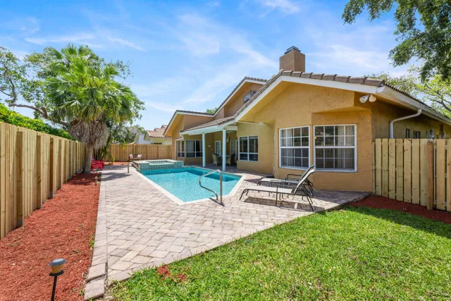 Colonnade Boca Raton Residence photo 3