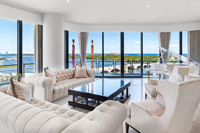 The Bristol Palm Beach Unit 1401 photo 5
