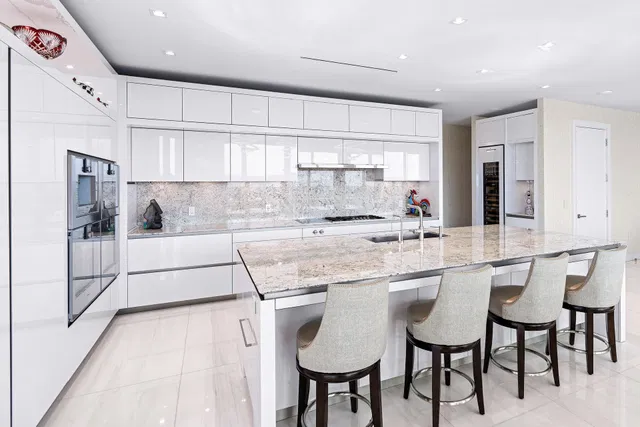 The Bristol Palm Beach Unit 1401 photo 8
