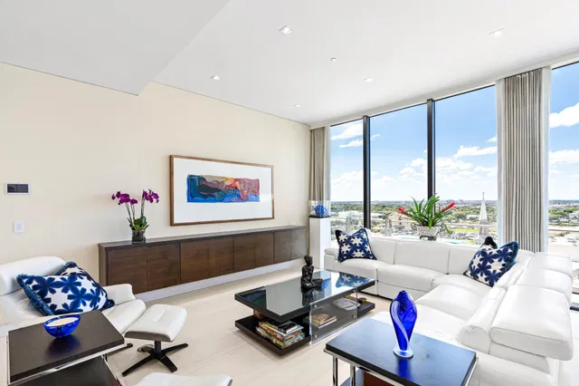 The Bristol Palm Beach Unit 1401 photo 9