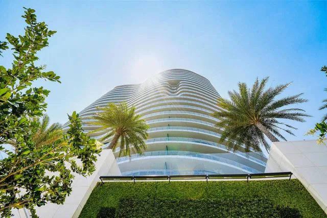 The Bristol Palm Beach Unit 1401 photo 17