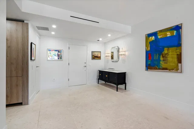 One Royal Palm Way Palm Beach Unit C3 photo 5
