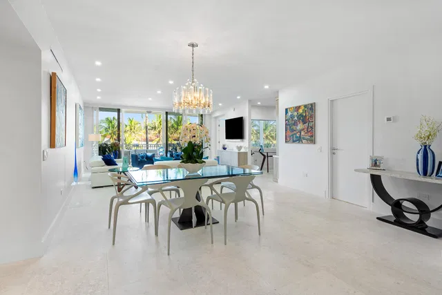 One Royal Palm Way Palm Beach Unit C3 photo 8