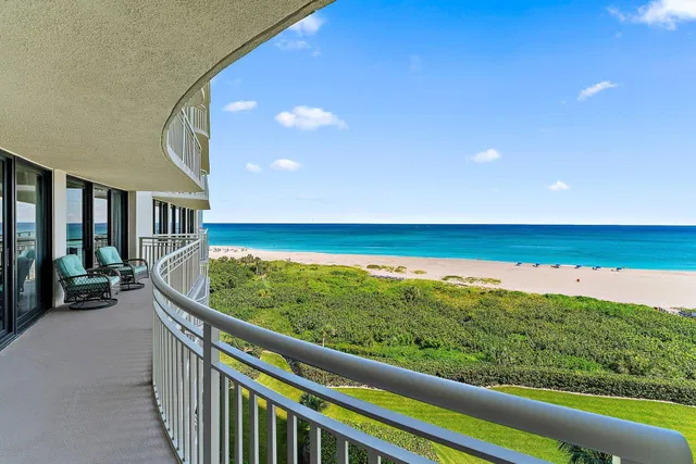 Tiara Singer Island Unit 8-D photo 2