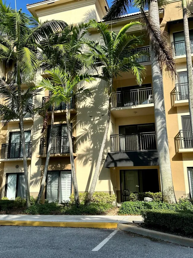 Residences at Midtown Palm Beach Gardens Unit 3219 photo 2
