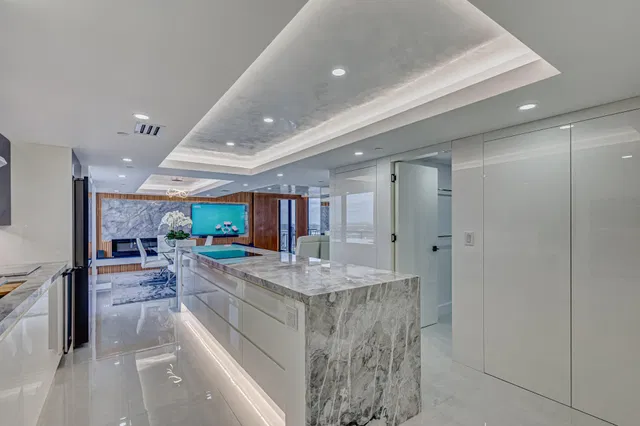 Tiara Singer Island Unit Ph-A photo 2