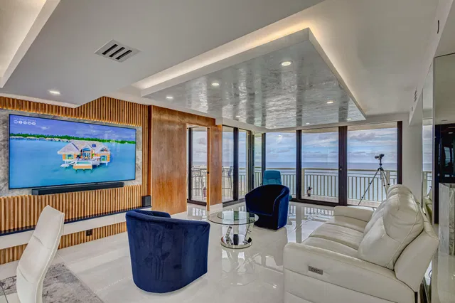 Tiara Singer Island Unit Ph-A photo 12