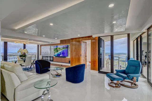 Tiara Singer Island Unit Ph-A photo 15