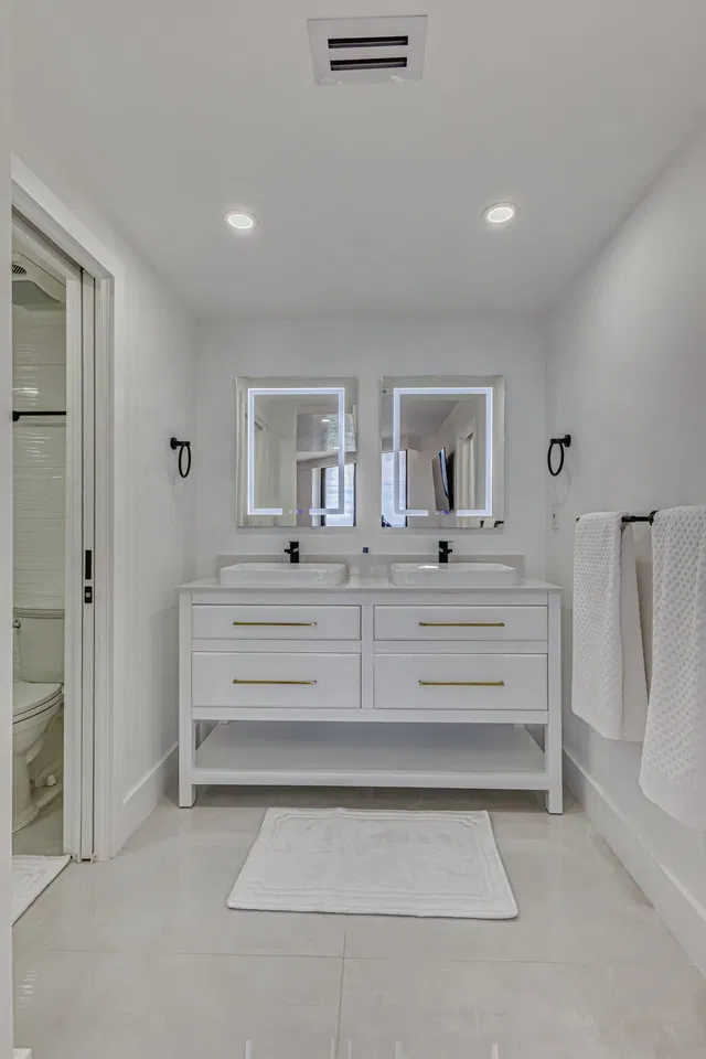 Tiara Singer Island Unit Ph-A photo 21