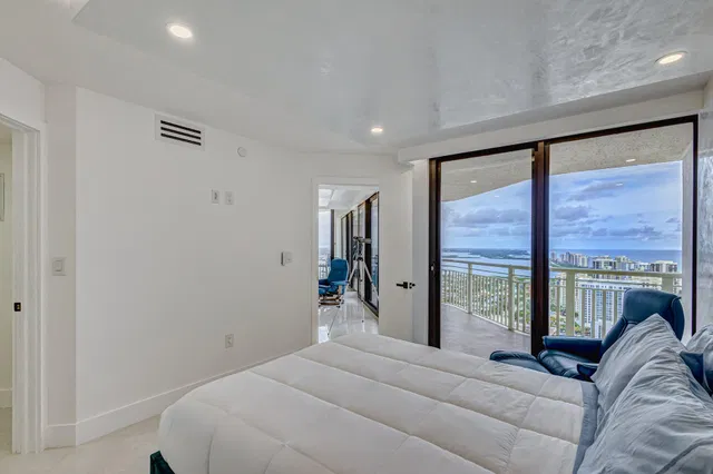 Tiara Singer Island Unit Ph-A photo 26