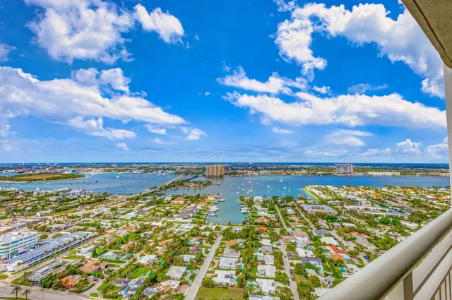 Tiara Singer Island Unit Ph-A photo 32