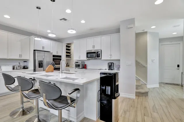  Residence photo 12
