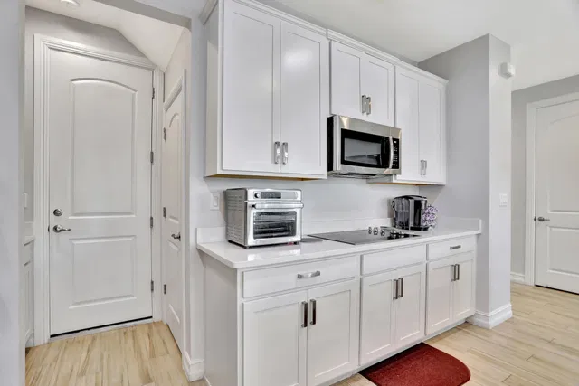  Residence photo 23
