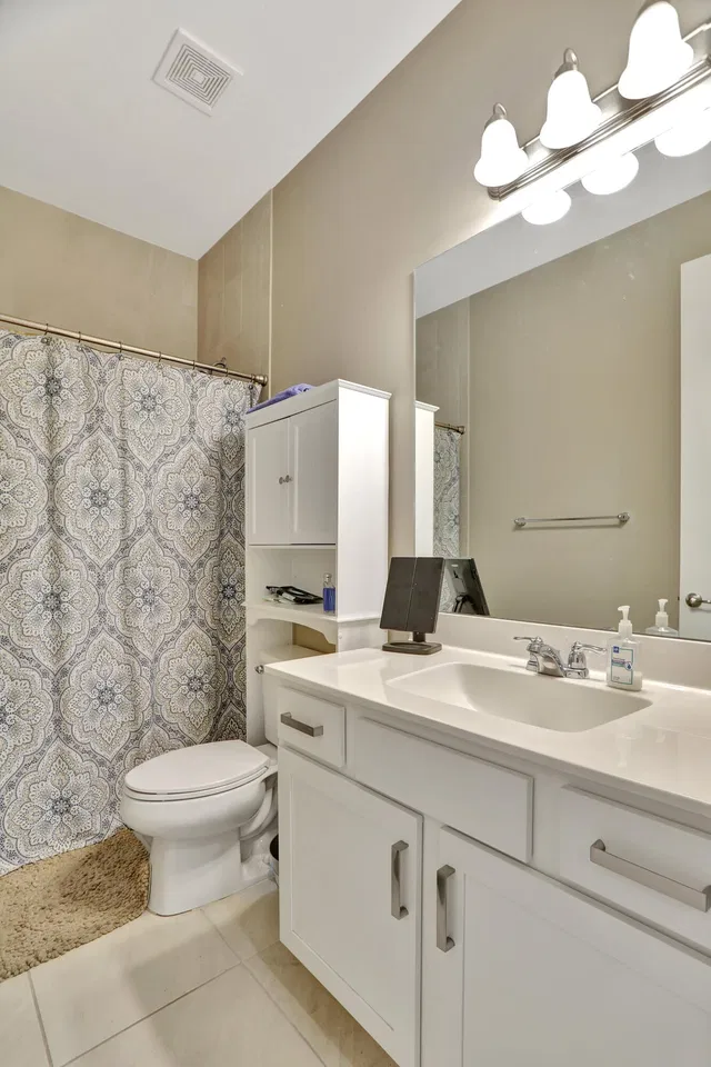  Residence photo 35