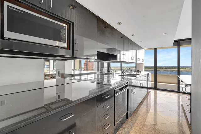 The Plaza of The Palm Beaches Unit 12 C/D photo 5