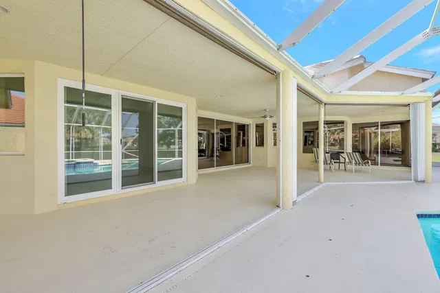 Monarch Country Club Residence photo 55