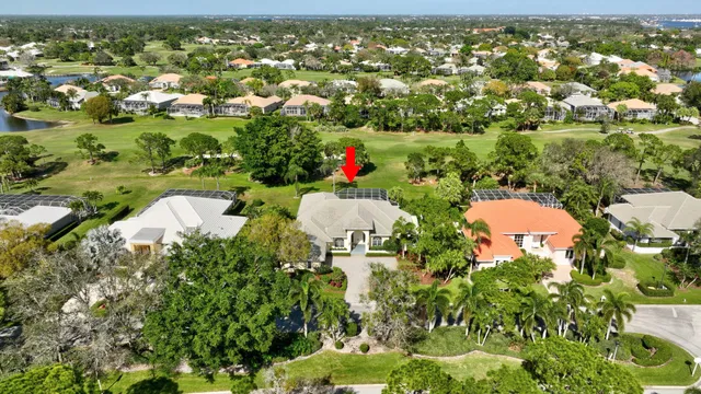 Monarch Country Club Residence photo 69