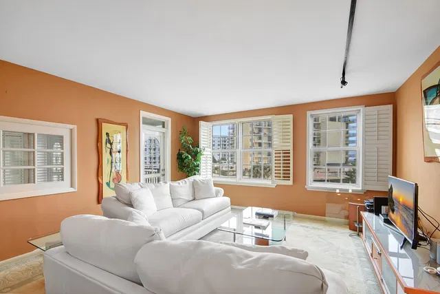 3475 S Ocean Boulevard #2140