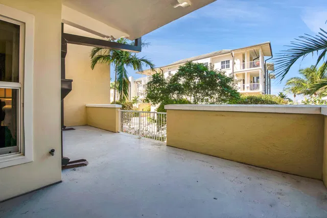 Flagler Landing Unit 201 photo 41