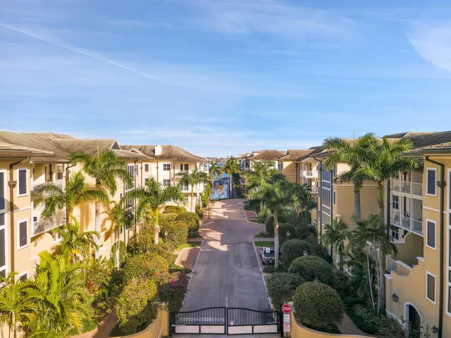 Flagler Landing Unit 201 photo 61