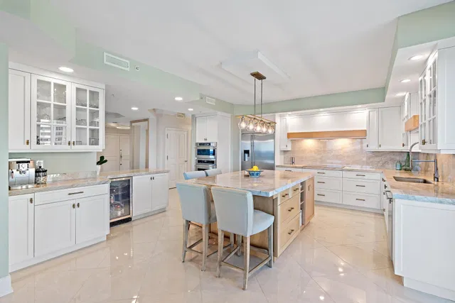 Via Delfino Condominium Unit 1201 photo 6