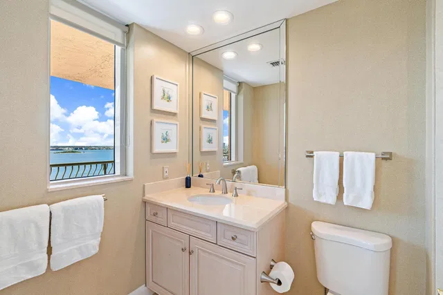 Via Delfino Condominium Unit 1201 photo 29
