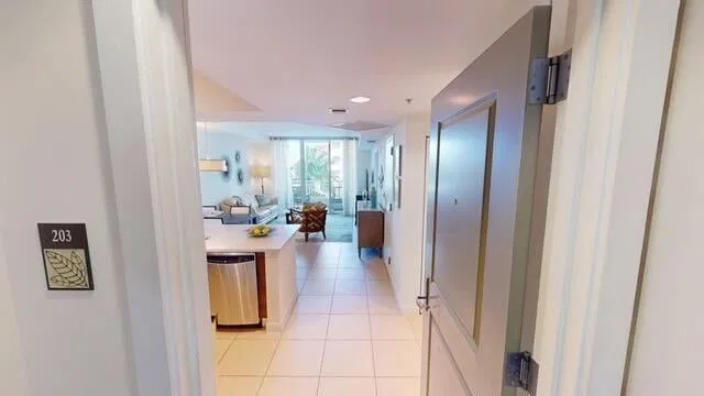 City Palms Unit 203 photo 2