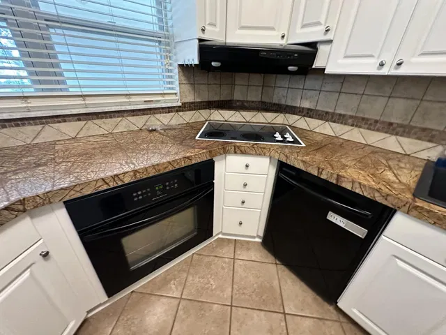 Monarch Country Club Unit 6202 photo 9