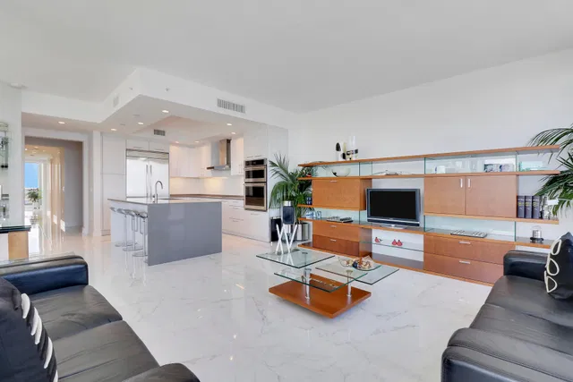 Water Club North Palm Beach Unit 1504 photo 9