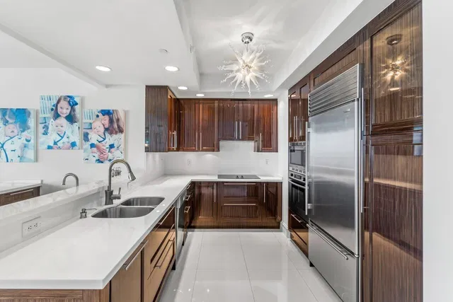 Ritz Carlton Residences Singer Island Unit 1604b photo 8