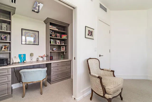 Sloan's Curve Palm Beach Unit 203n photo 18